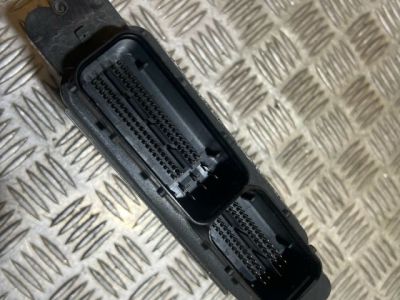 VW GOLF VII (5G1) Motorvezérlő - 4. kép