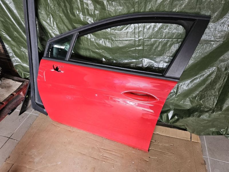 OPEL ASTRA K Bal első Ajtó Piros 7345 - Bal első Ajtó (Részeivel) | EXPO.HU