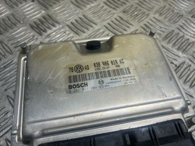 VW PASSAT Variant (3B6) Motorvezérlő - 4. kép