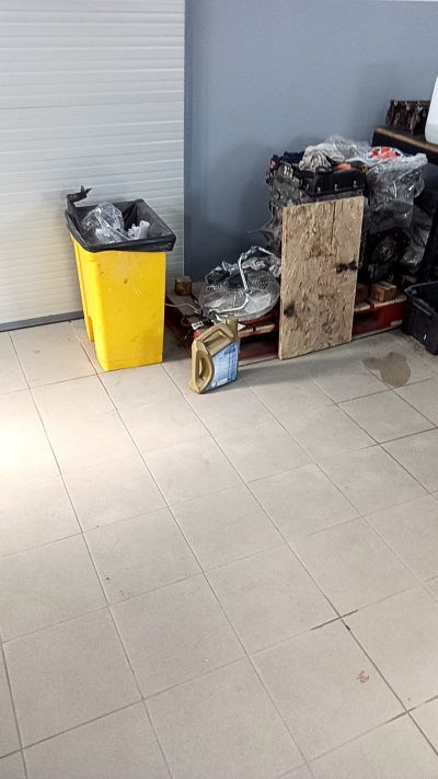 Vhsfjdzjzdjfzkzfkfgj - Motorvezérlő (ECU)