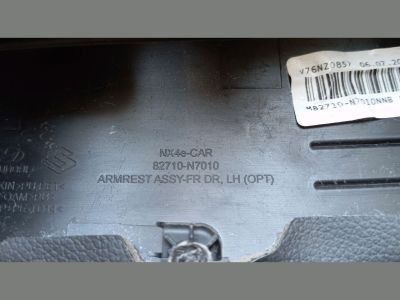 HYUNDAI TUCSON Bal első Ajtó Kárpit Könyöklő - Könyöklő