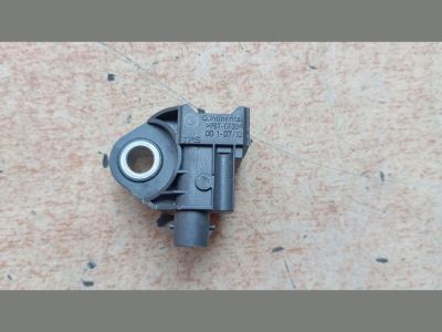HYUNDAI TUCSON Első Középső Ütközés Érzékelő (Homlokfalon) - Első Középső Ütközés Érzékelő (Homlokfalon)