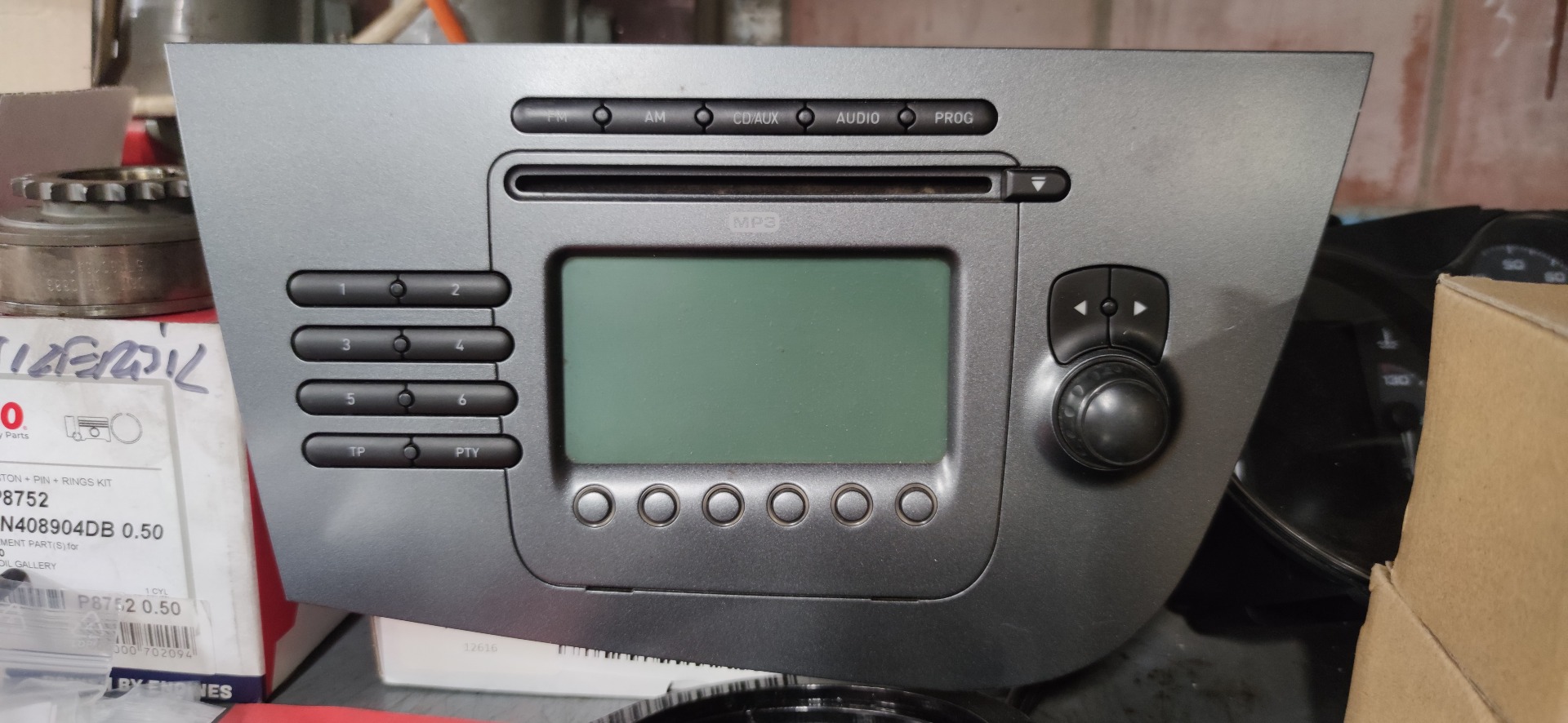 Autórádió gyári, CD , Mp3