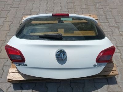 OPEL CORSA E Csomagtérajtó Fehér 8008 - 1. kép