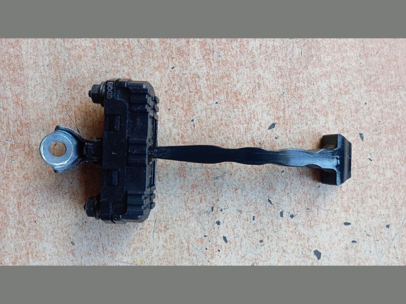 HYUNDAI TUCSON Bal hátsó Ajtóhatároló - Bal hátsó Ajtóhatároló | EXPO.HU