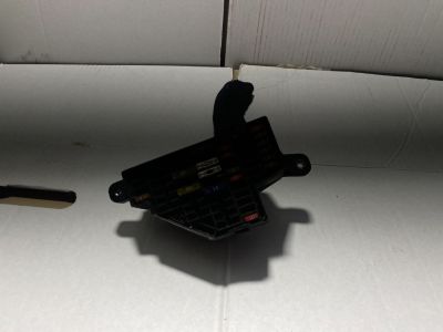 SKODA OCTAVIA II (1Z3) Biztosítéktábla Utastér - 1. kép