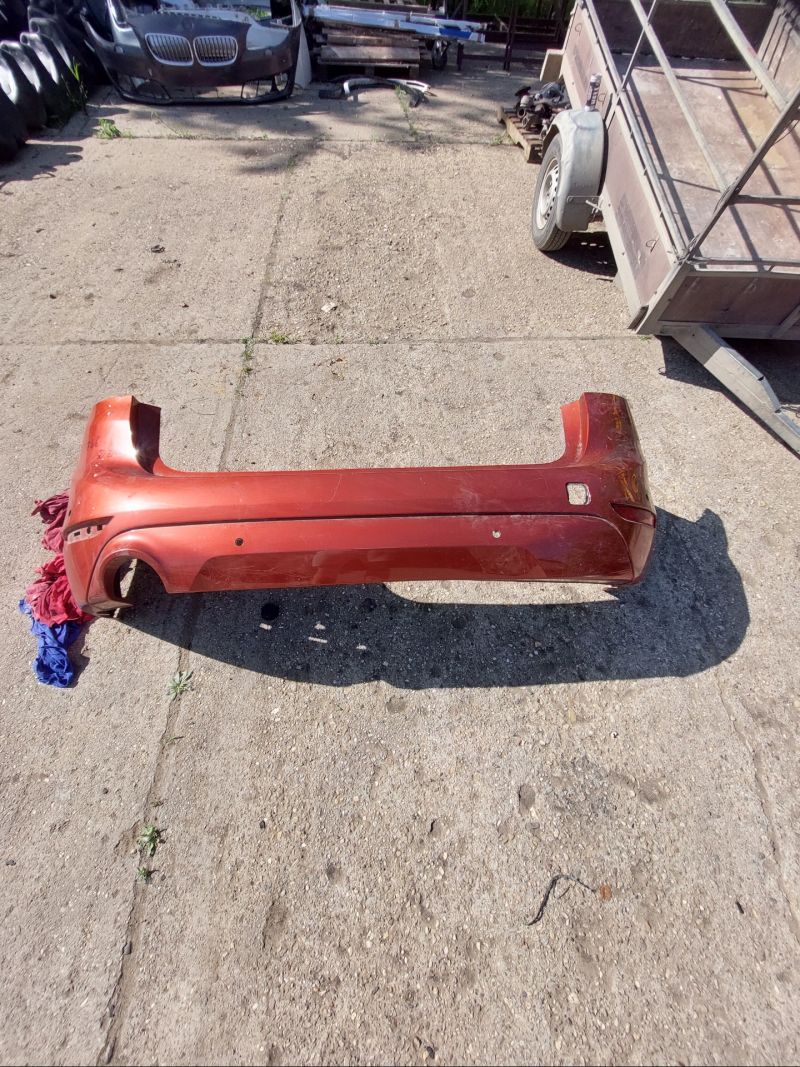 BMW hátsó lökhárító - Hátsó Lökhárító (Üresen) | EXPO.HU