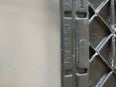 Akkumulátor Tartó - Akkumulátor tartozék