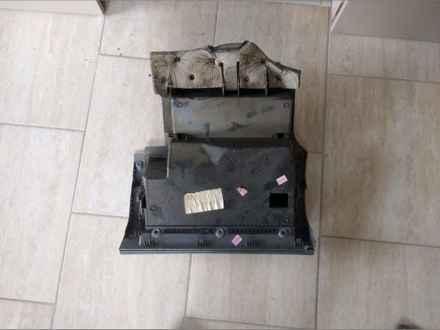 Kesztyűtartó - Kesztyűtartó | EXPO.HU