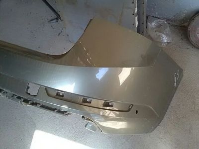 Hátsó Lökhárító (Üresen) - Lökhárító