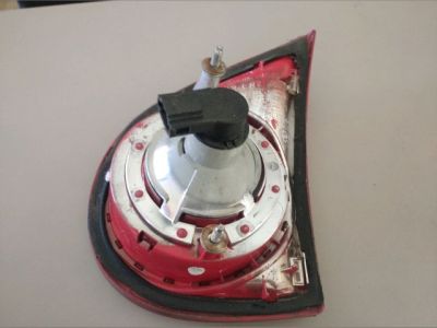 Bal Belső Hátsó Lámpa - Hátsó Lámpa