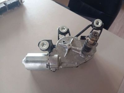 Hátsó Ablaktörlő Motor - Ablaktörlő