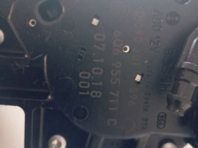 Hátsó Ablaktörlő Motor - Ablaktörlő