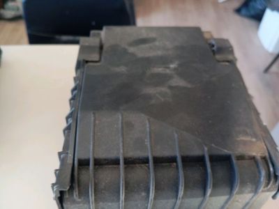 Biztosítéktábla Motortér - 5. kép