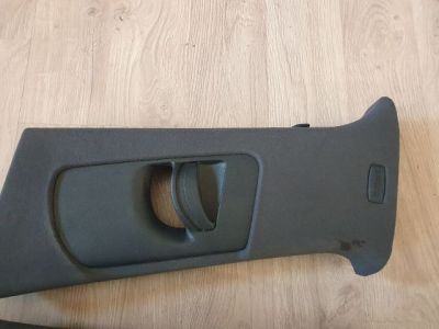 Bal B Oszlop Burkolat - Burkolat