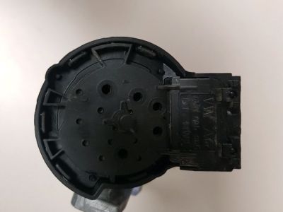 Gyújtáskapcsoló Házzal - 5. kép