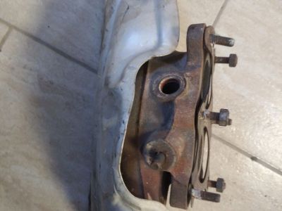 Leömlő (Soros) - Kipufogó