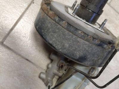 Fékrásegítő - Fékrásegítő