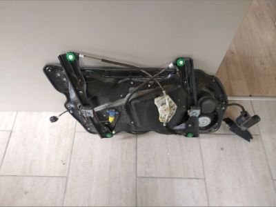 Jobb első Ablakemelő Szerkezet (Elektromos) - Ablakemelő