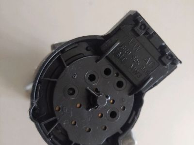 Gyújtáskapcsoló Házzal - Gyújtáskapcsoló