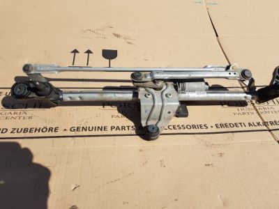 Első Ablaktörlő Szerkezet Motorral - Motor