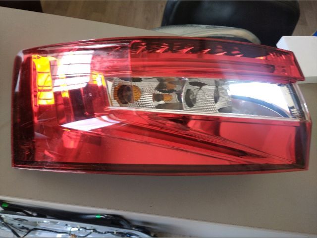 Bal Külső Hátsó Lámpa - Hátsó Lámpa | EXPO.HU