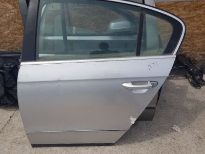 Bal hátsó Ajtó (Részeivel) - Ajtó