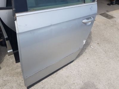 Bal hátsó Ajtó (Részeivel) - Ajtó