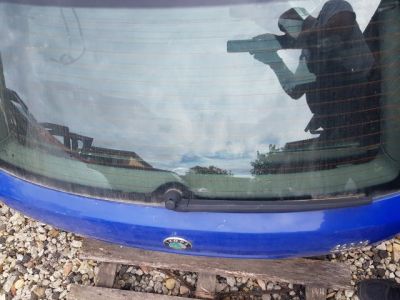 Csomagtérajtó (Részeivel) - 4. kép