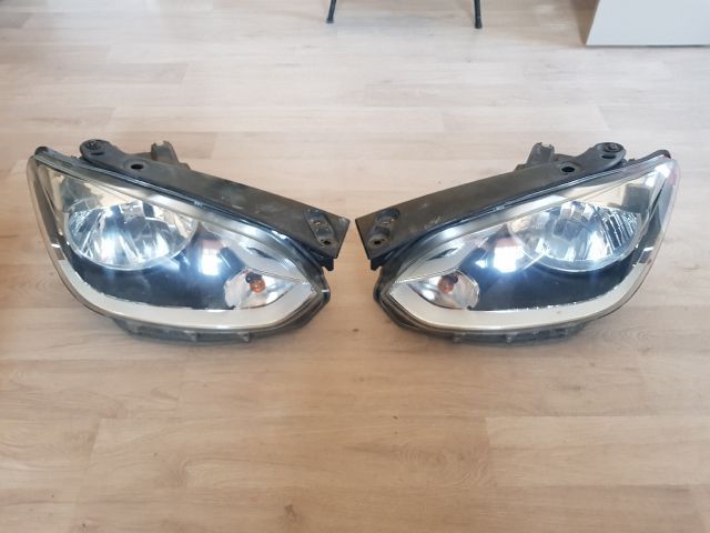 Fényszóró Pár - Fényszóró | EXPO.HU