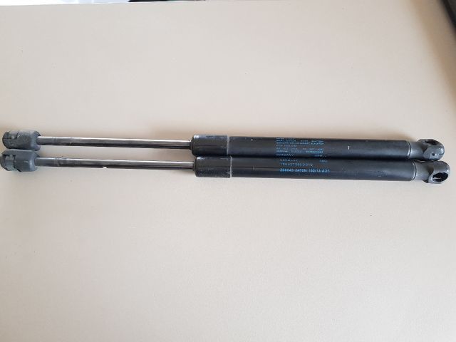 Gázrugós Kitámasztó Teleszkóp Pár Csomagtérajtó - Kitámasztó | EXPO.HU