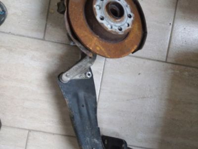 Jobb hátsó Tengelycsonk