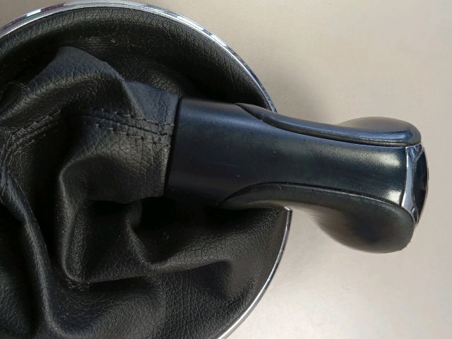 Váltógomb - Váltógomb | EXPO.HU