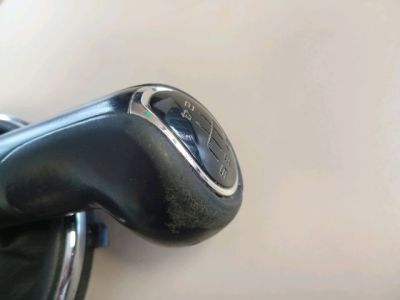 Váltógomb - Váltógomb