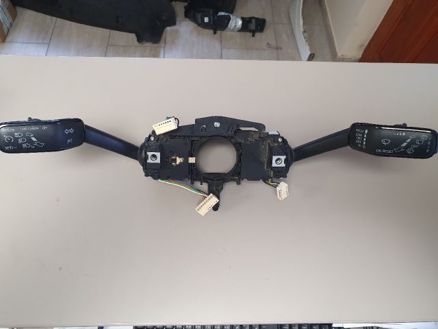 Komplett Kormánykapcsoló (Bajuszkapcsoló) - Irányjelző | EXPO.HU