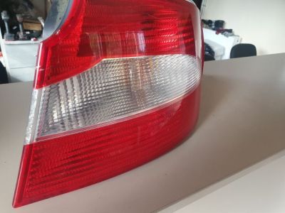 Jobb Hátsó Lámpa - Hátsó Lámpa