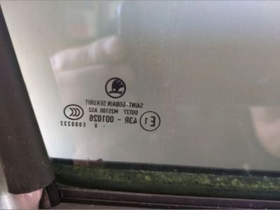 Bal első Ablak - Ablak