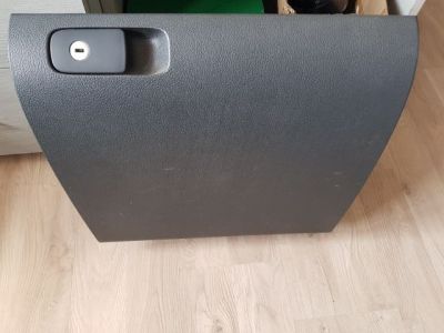 Kesztyűtartó Ajtó - 6. kép