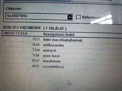 Kesztyűtartó Ajtó - 8. kép