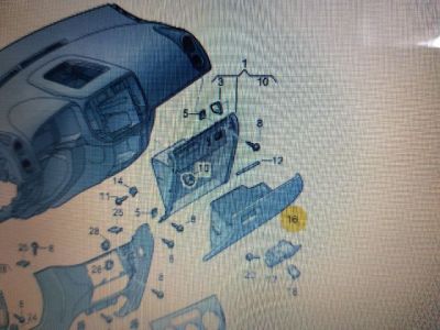 Kesztyűtartó Ajtó - 10. kép