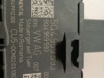 Bal első Ajtó Vezérlőegység - Elektronika