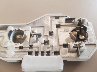 Jobb Hátsó Lámpa Foglalat - 5. kép