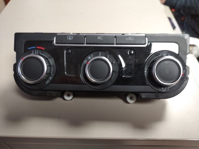 Fűtéskapcsoló (manuális klímás) - Klíma | EXPO.HU