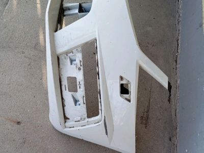 Első Lökhárító (Üresen) - Lökhárító