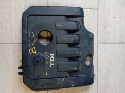 Felső Motorburkolat