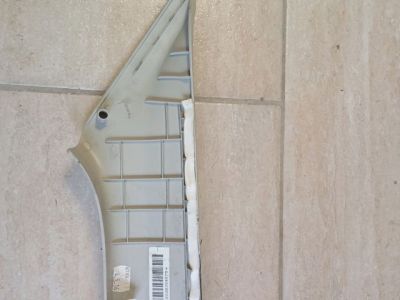 Bal A Oszlop Burkolat - Burkolat