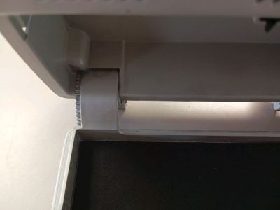 Középső Szemüvegtartó - 5. kép