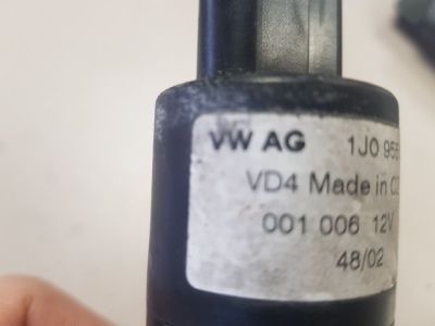 Fényszórómosó Szivattyú - 5. kép