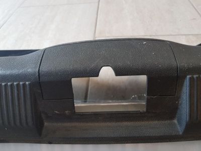 Hátfal Burkolat - Burkolat