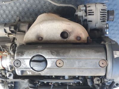 Motor (Fűzött blokk hengerfejjel)